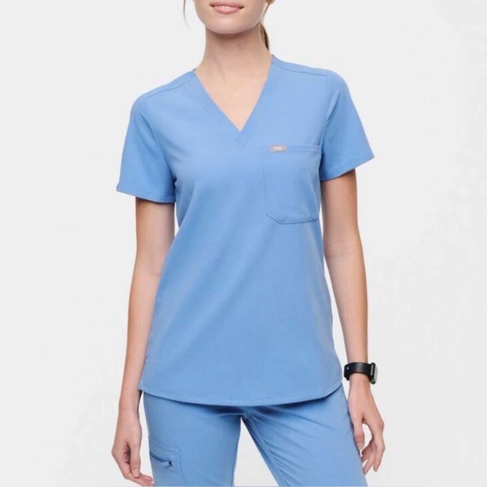 Figs V-Neck Short Sleeve Tee Figs Catarina One Pocket Scrub Top Light Blue XS - Picture 10 of 10